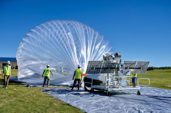 Project Genetrix Businessweek: Spy Balloons Are the Slow and Silent Future of ...